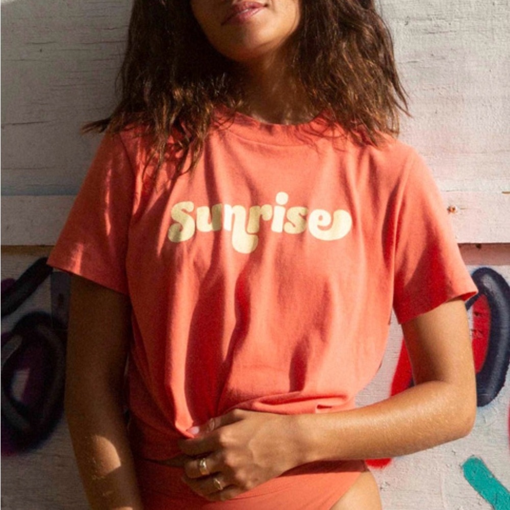 Billabong Sunrise Sunset Graphic Crop Tee Coral M